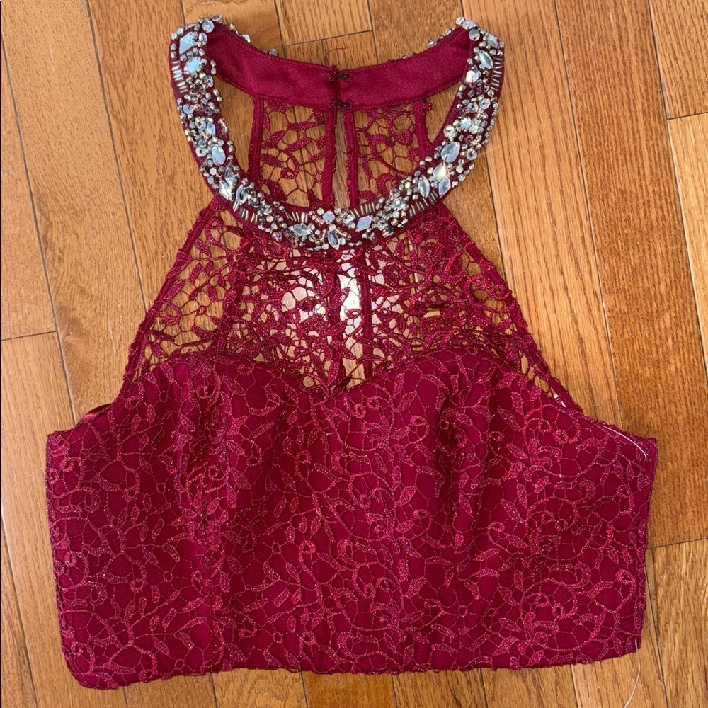 My Michelle Burgundy Lace Sequin Beaded Top Size 9